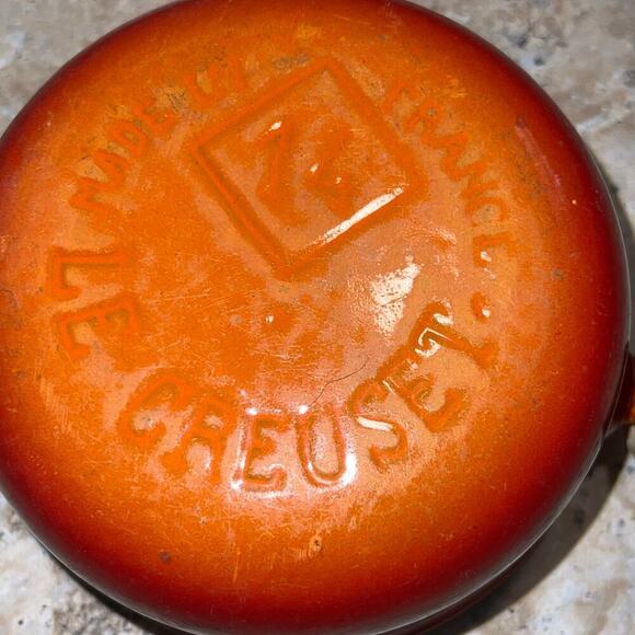 Vintage Le Creuset #14 cm Flame Orange Enamel Cast Iron Saucepan w/ Wood Handle - Picture 11 of 13